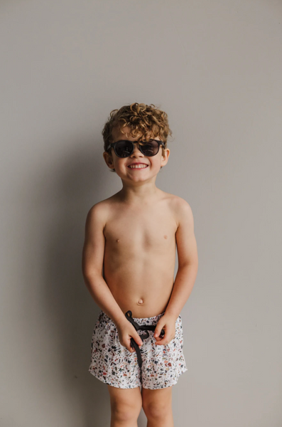 The Keyhole Sunnies - Matte Black