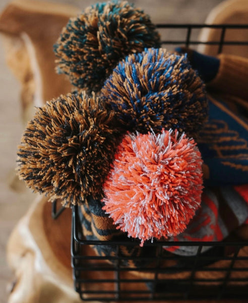 Backwoods Pom Toque