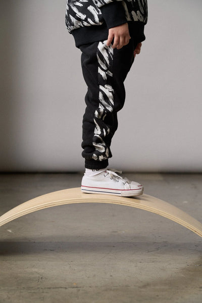 Brush Stroke Sweatpant - Black