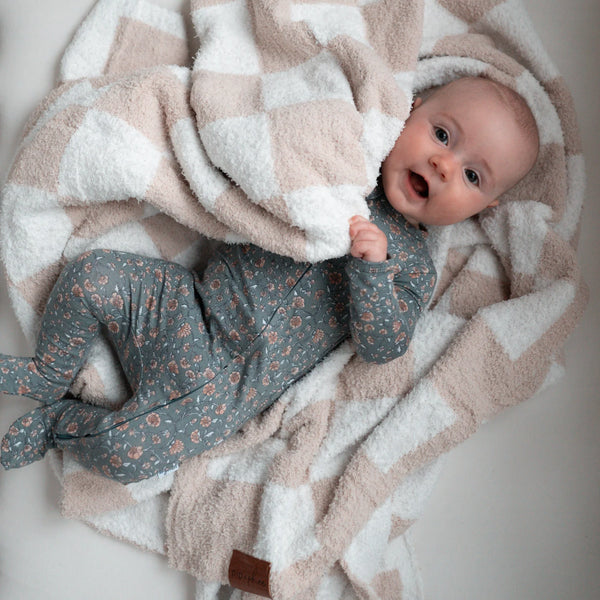 Plush Family Size 50"x 60" - Sand Check