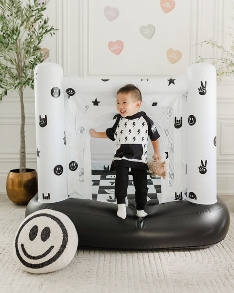 Magic Bounce House – Mini Cordless Indoor Bouncer (Confetti)