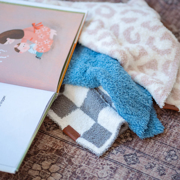 Plush Blanket - Cheetah