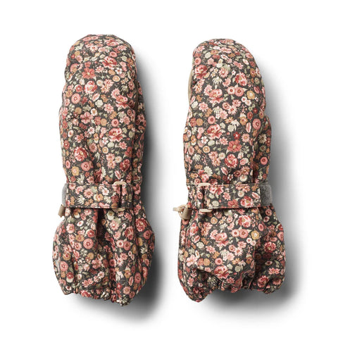 Mittens Tech - raven wild flowers