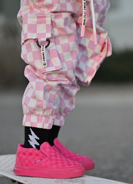 Pink Checker Cargos