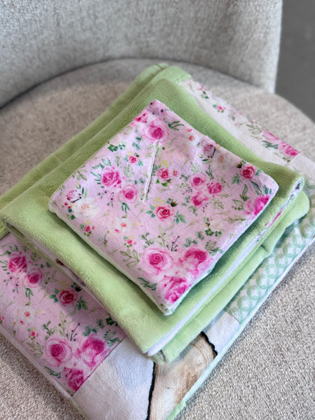 Minky Blanket - Farm Girl / Green