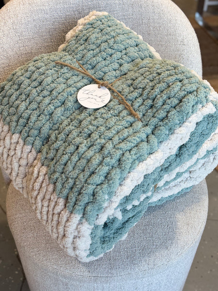 Large Sage/Cream Chunky Knit Blanket