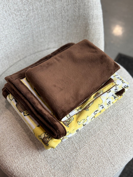 Minky Blanket - Love Hunny / Brown