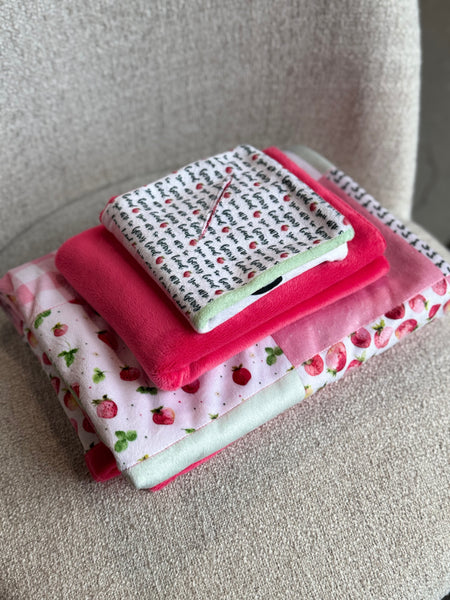 Minky Blanket - Strawberry / Red