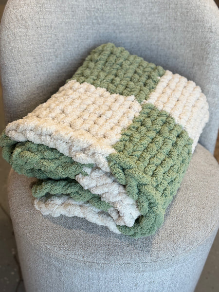 Baby Green/Cream Chunky Knit Blanket