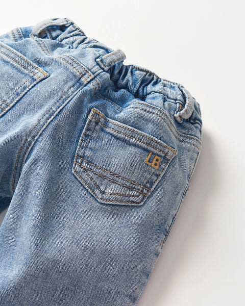 Straight Leg Jean - Light Wash