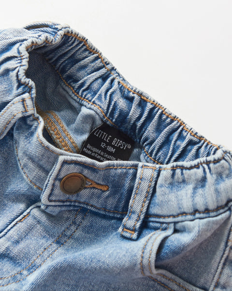 Straight Leg Jean - Light Wash