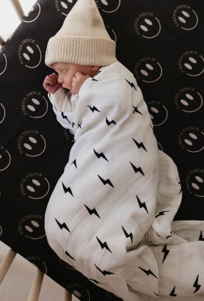 Muslin Quilt | Ff Smile Black & White Bolt