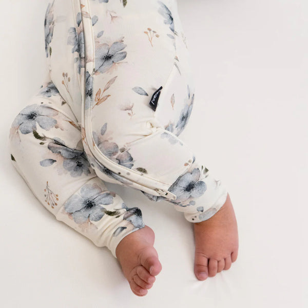 Bamboo Zipper Sleeper - Frosty Floral