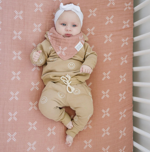 Just Peachy Bib