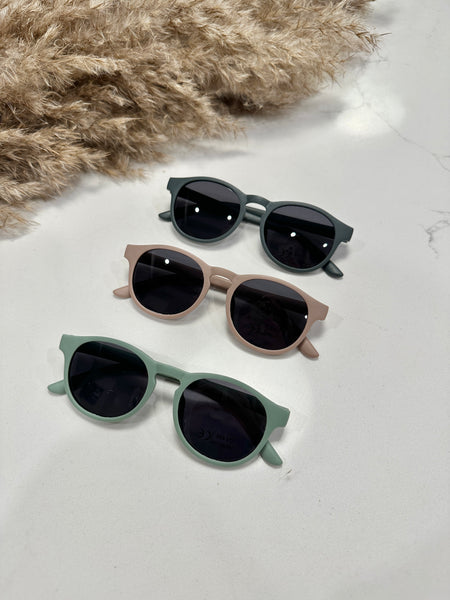 The Keyhole Sunnies - Matte Charcoal